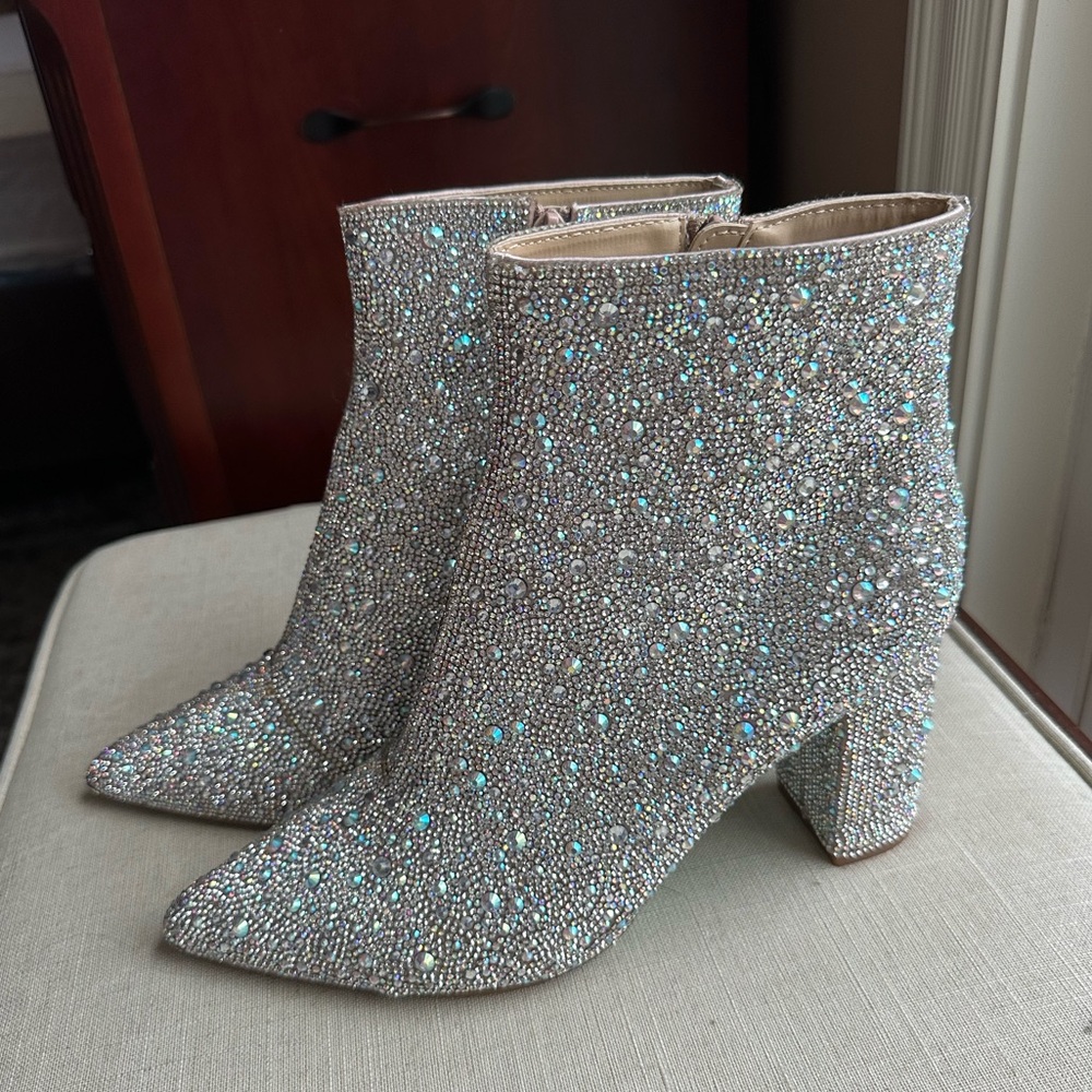 Betsy Johnson Studded Heels - Picture 2 of 4